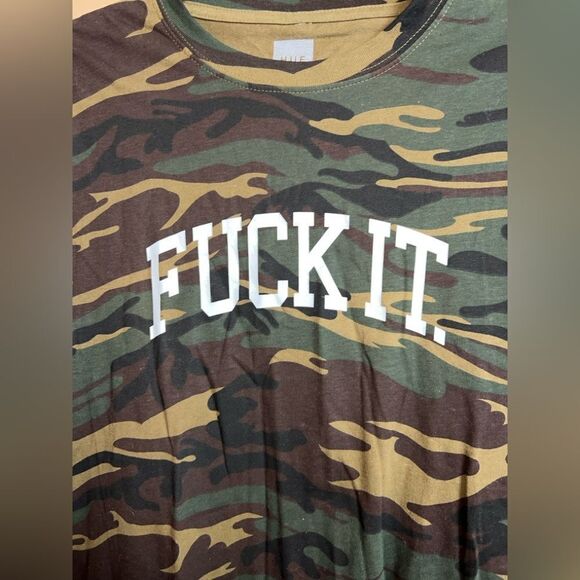 HUF Men’s Green Camo F—K It Arch Short Sleeve T-Shirt Size Small New Without Tag - Picture 4 of 8